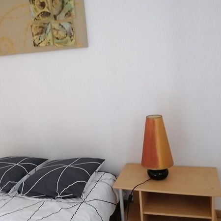 Pont-De-Vaux City Center Appartement For 2 Bagian luar foto